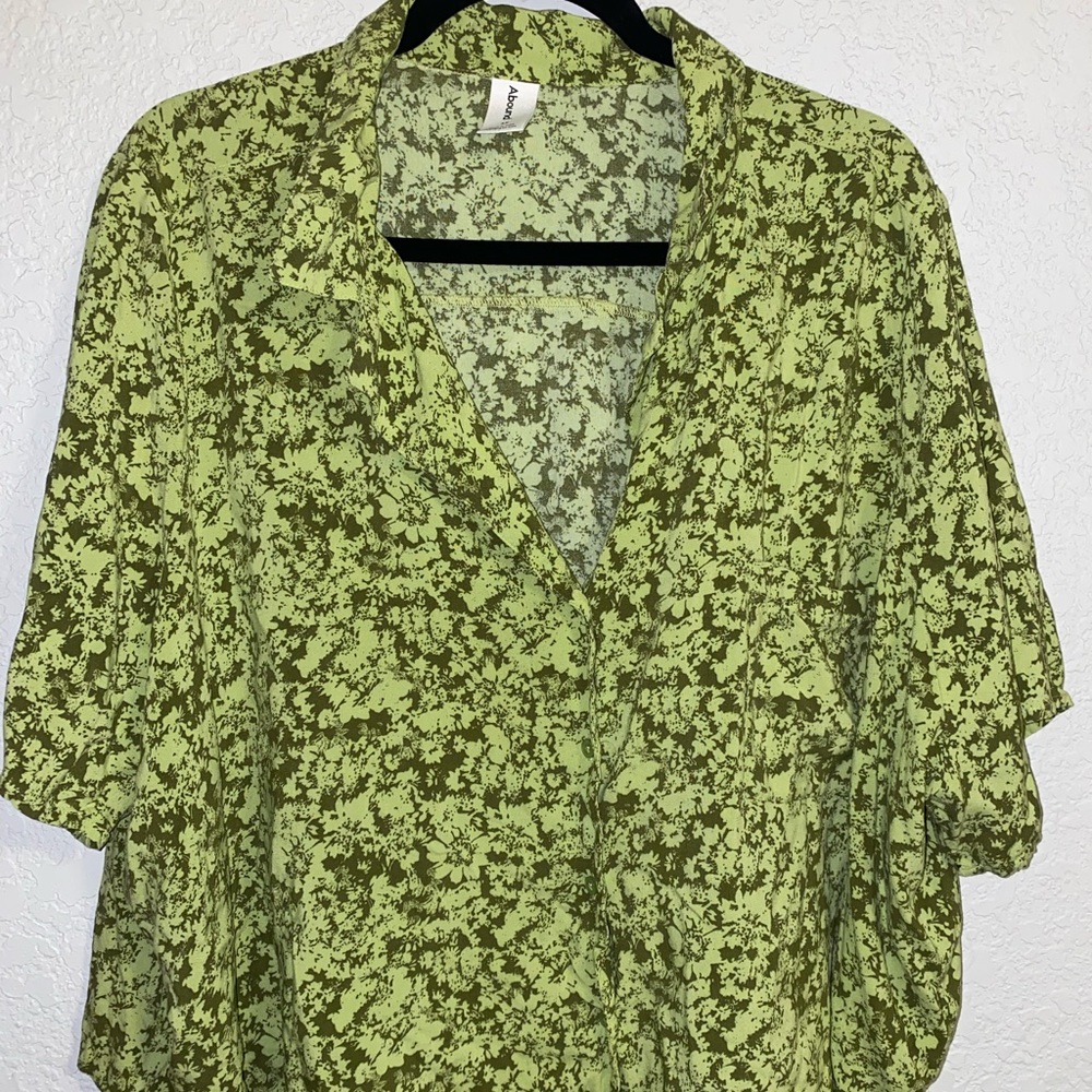 3X Abound Green camp shirt